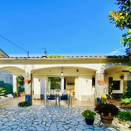 Costa Costabravasi Holiday home